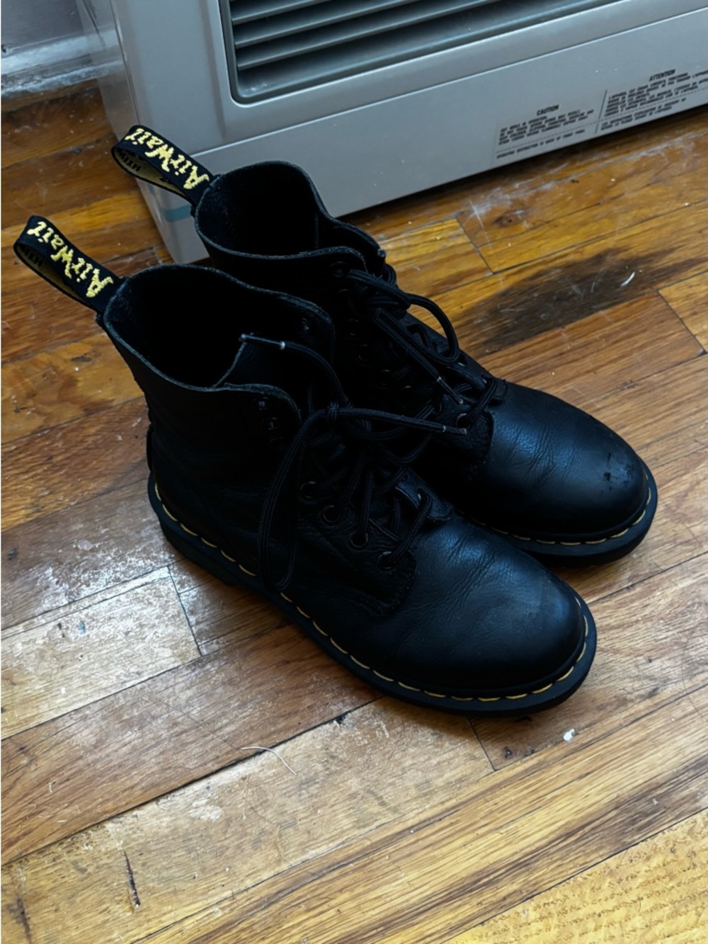 Dr. Martens Black Leather Lace-Up Boots - Women US 5